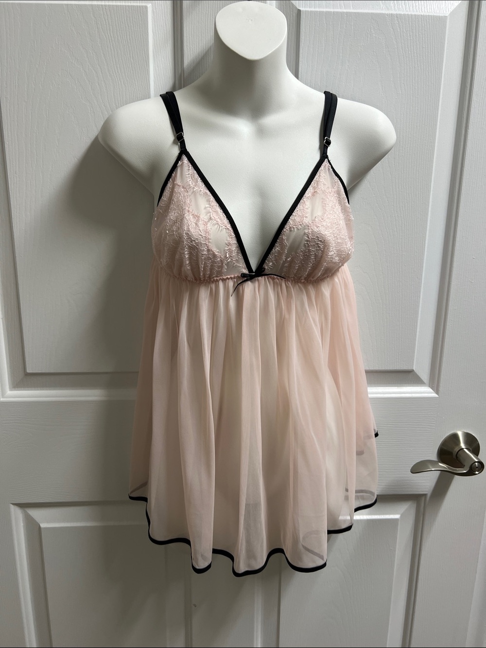 Victoria's Secret Sheer Blush Pink Babydoll lingerie sexy Black Trim NWOT M